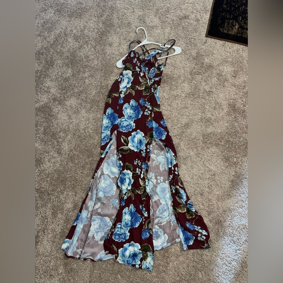 Floral dress - Picture 3 of 3